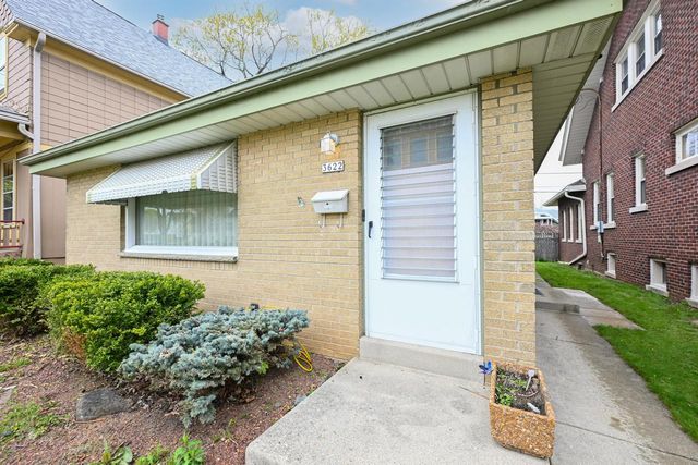 3622 Armour AVENUE, Cudahy, WI 53110