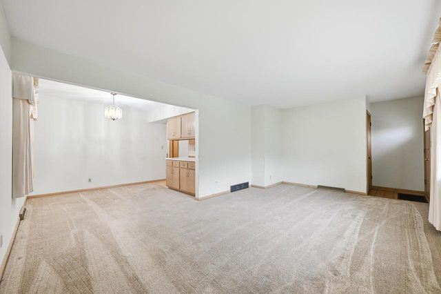 3622 Armour AVENUE, Cudahy, WI 53110