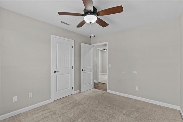 100 Caravan Ln, Dothan, AL 36303