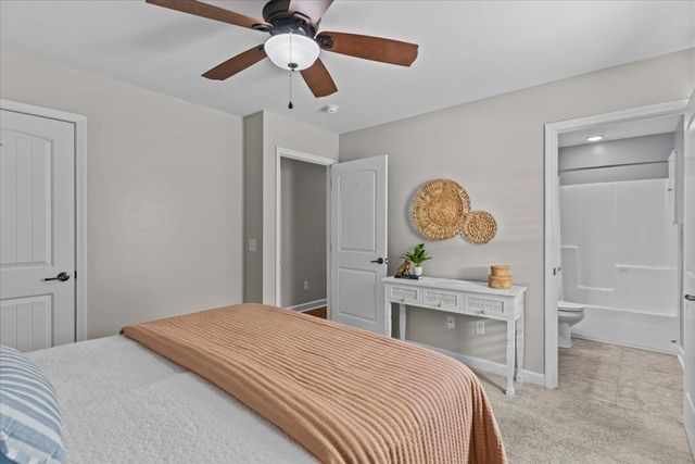 100 Caravan Ln, Dothan, AL 36303