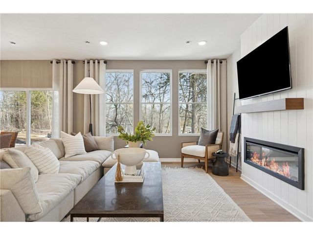 14460 103rd Place N, Maple Grove, MN 55369