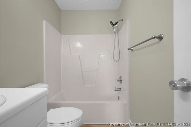 111 Cavalier Drive, Raeford, NC 28376