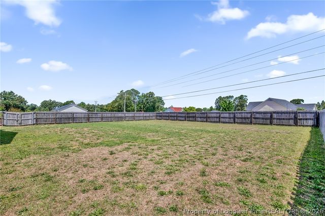 111 Cavalier Drive, Raeford, NC 28376
