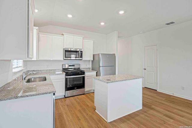 2838 Forsyth Canyon, San Antonio, TX 78109