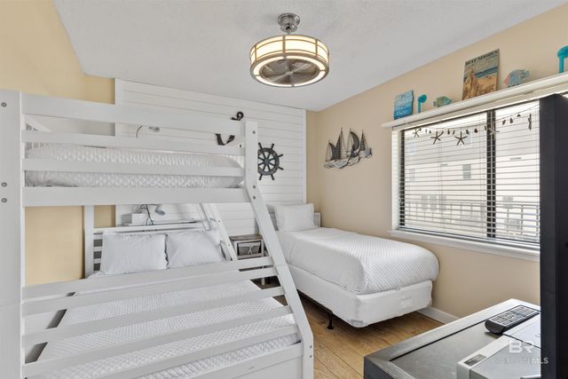 1027 W Beach Boulevard 212, Gulf Shores, AL 36542