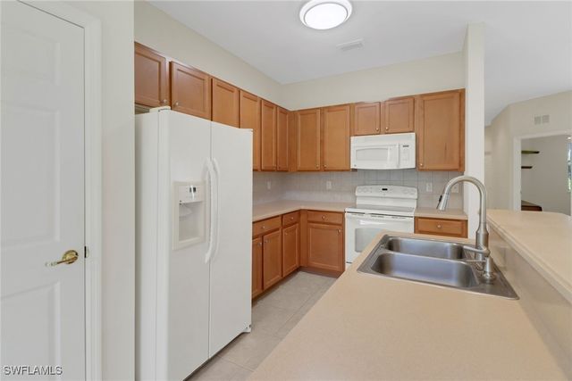 9345 La Playa CT 2011, Bonita Springs, FL 34135
