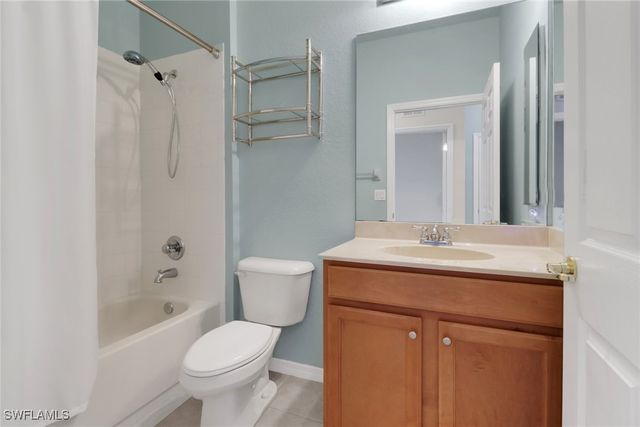 9345 La Playa CT 2011, Bonita Springs, FL 34135