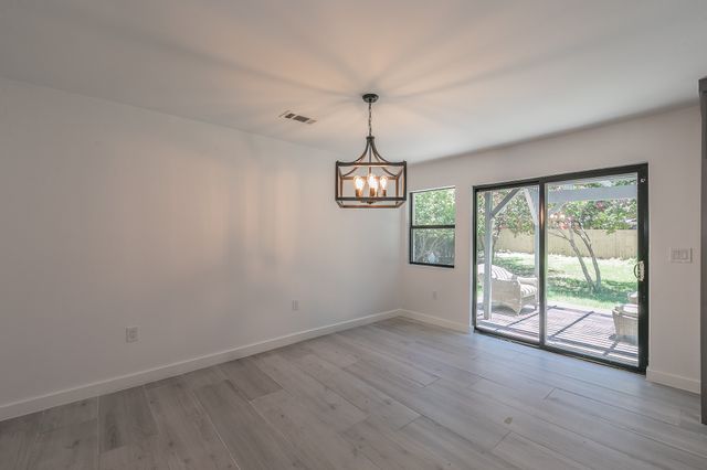 13516 Spring Grove Avenue, Dallas, TX 75240