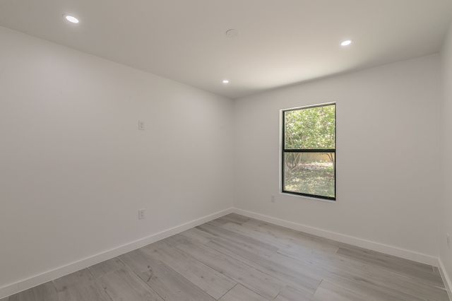 13516 Spring Grove Avenue, Dallas, TX 75240