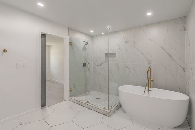 13516 Spring Grove Avenue, Dallas, TX 75240