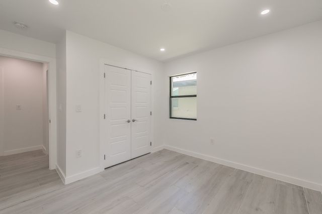 13516 Spring Grove Avenue, Dallas, TX 75240