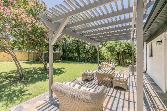 13516 Spring Grove Avenue, Dallas, TX 75240