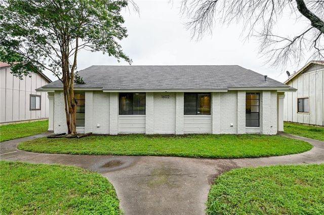 1602 W Braker LN A, Austin, TX 78758