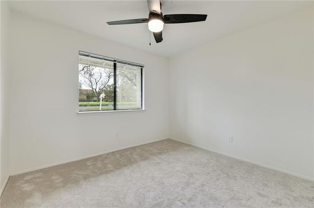 1602 W Braker LN A, Austin, TX 78758