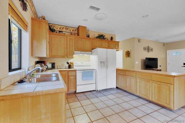 3280 Black Oak Lane, Julian, CA 92036