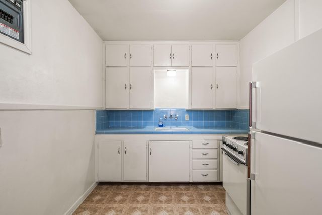 1718 46th Street, Lubbock, TX 79412