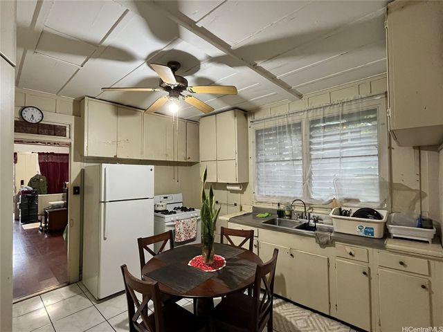 1142 Richard Lane, Honolulu, HI 96819