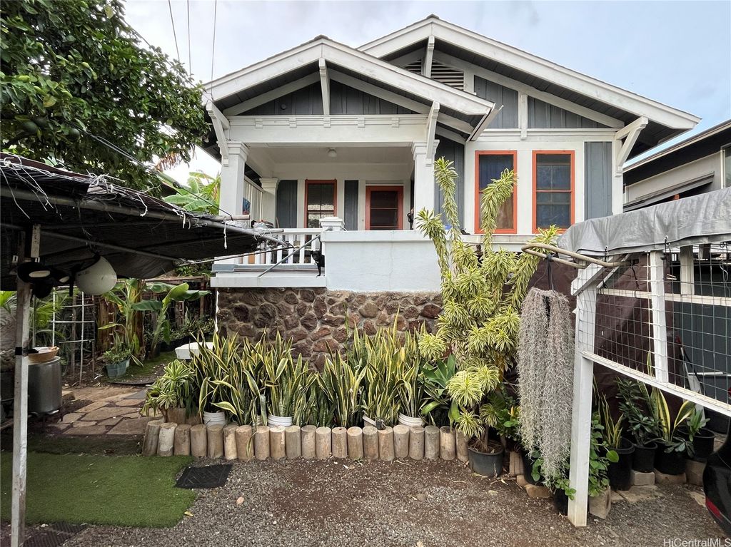 1142 Richard Lane, Honolulu, HI 96819