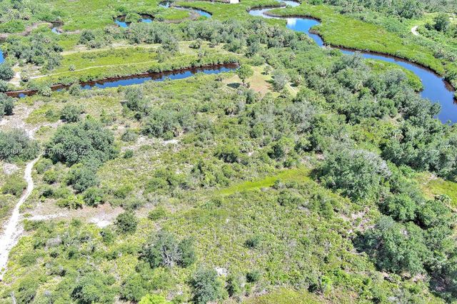 1353 Wallaroo Court, Punta Gorda, FL 33983