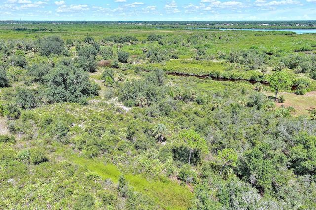 1353 Wallaroo Court, Punta Gorda, FL 33983