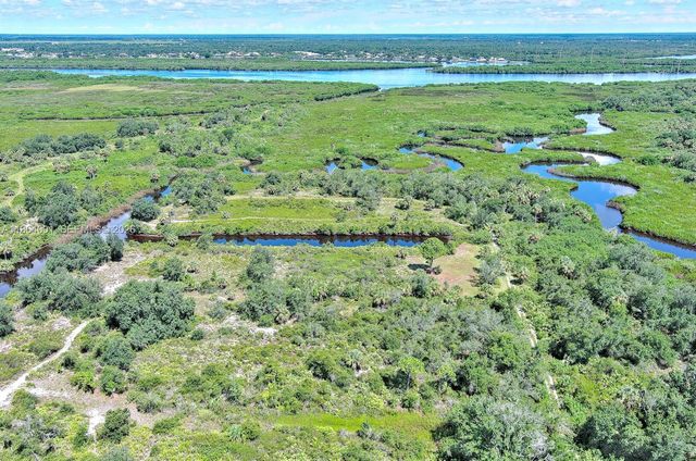 1353 Wallaroo Court, Punta Gorda, FL 33983