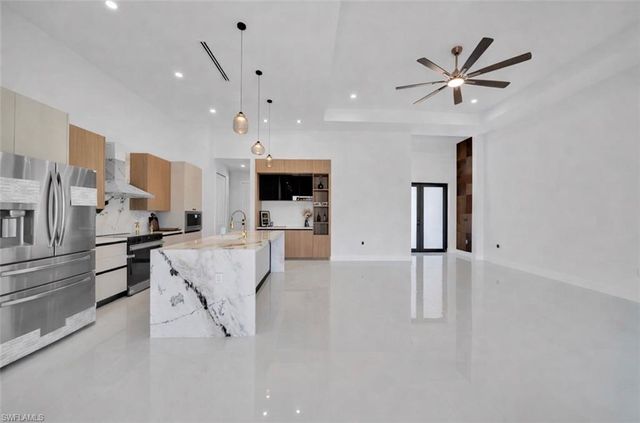 323 NW 11th TER, Cape Coral, FL 33993