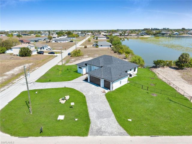 323 NW 11th TER, Cape Coral, FL 33993