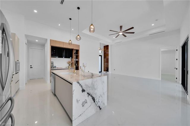 323 NW 11th TER, Cape Coral, FL 33993