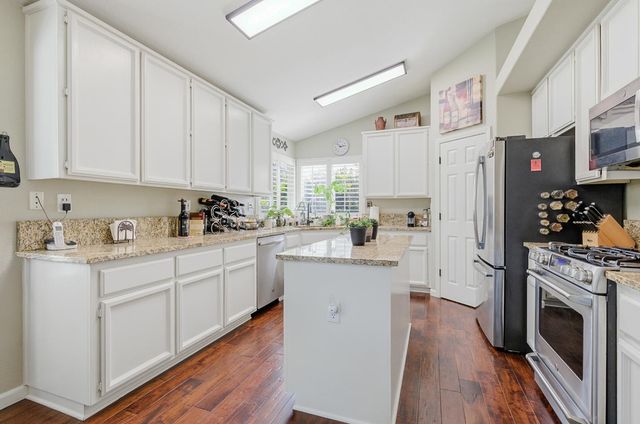 5171 Camden Rd, Rocklin, CA 95765