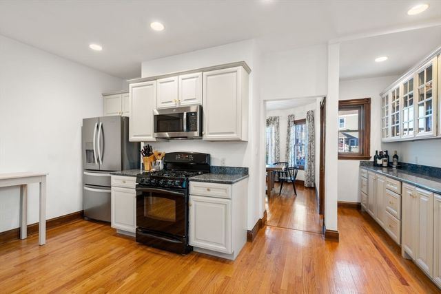 3 Ocean St, Boston, MA 02124