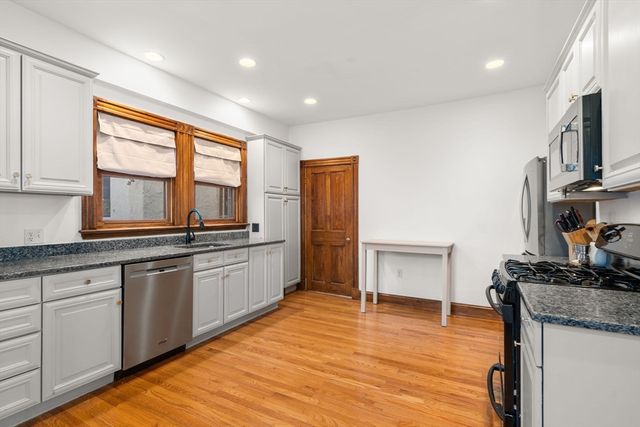 3 Ocean St, Boston, MA 02124