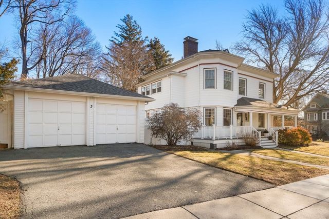 3 Ocean St, Boston, MA 02124