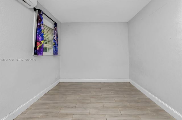 18100 NW 7th Pl, Miami Gardens, FL 33169