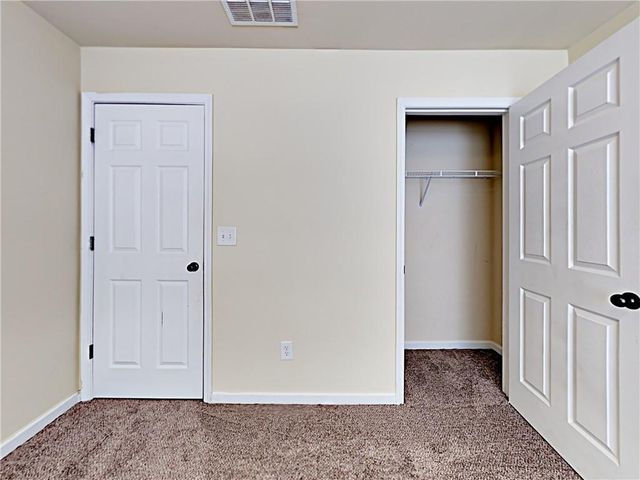 1091 Forest Creek Drive, Canton, GA 30115