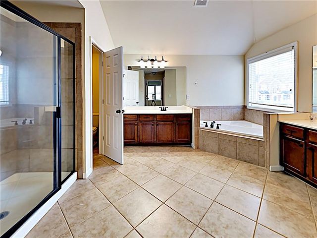 1091 Forest Creek Drive, Canton, GA 30115