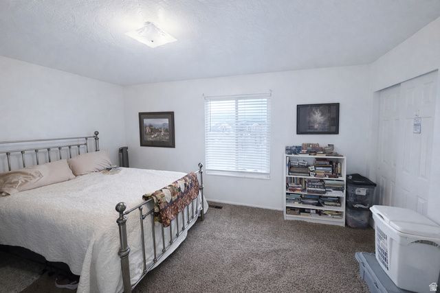 243 E 1200 ST, Centerville, UT 84014