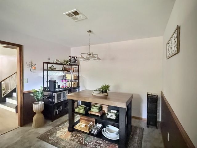 818 E Greenway Ct., Derby, KS 67037
