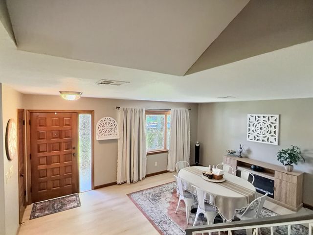 818 E Greenway Ct., Derby, KS 67037