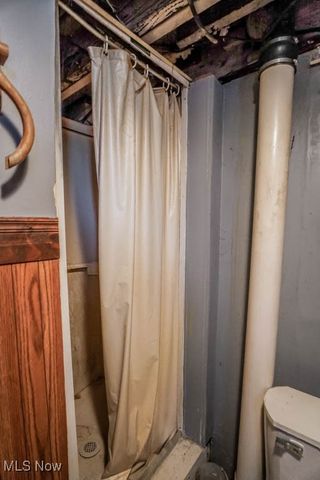 403 N Saint Clair Street, Girard, OH 44420