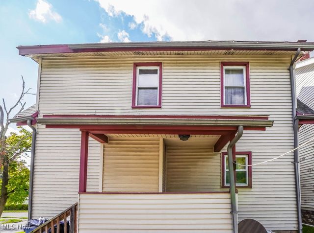 403 N Saint Clair Street, Girard, OH 44420