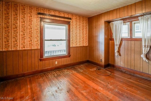 403 N Saint Clair Street, Girard, OH 44420