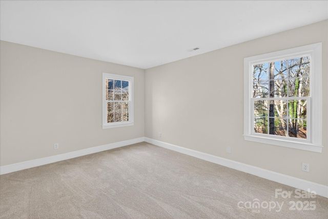 10409 Balmoral Circle, Charlotte, NC 28210