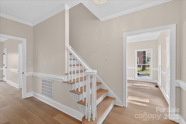 10409 Balmoral Circle, Charlotte, NC 28210