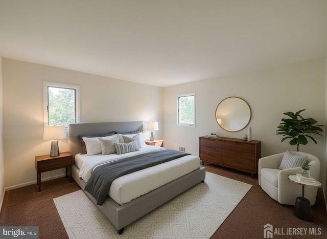 24 PULLMAN LOOP, Dayton, NJ 08810