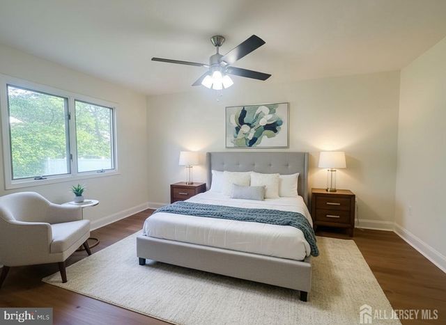 24 PULLMAN LOOP, Dayton, NJ 08810