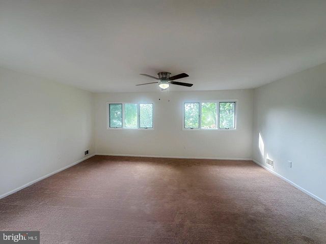 24 PULLMAN LOOP, Dayton, NJ 08810