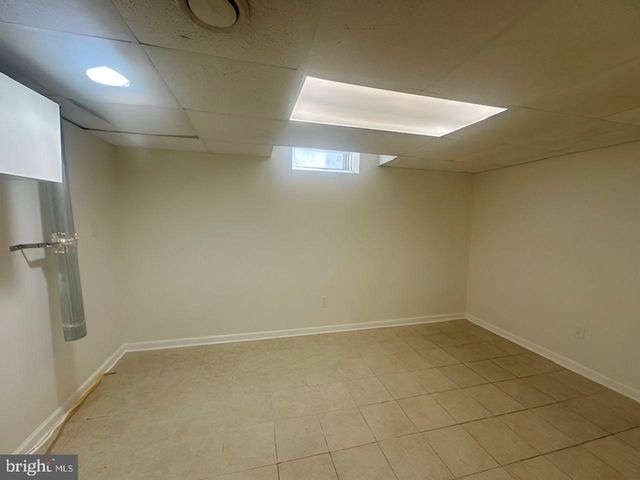 24 PULLMAN LOOP, Dayton, NJ 08810