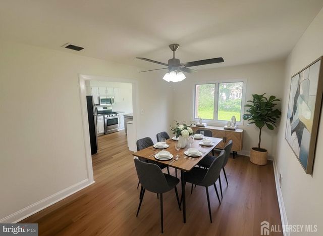 24 PULLMAN LOOP, Dayton, NJ 08810