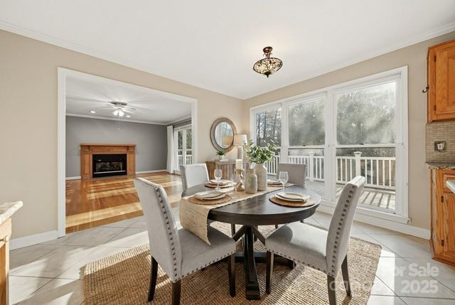 133 37th Avenue Place NW, Hickory, NC 28601