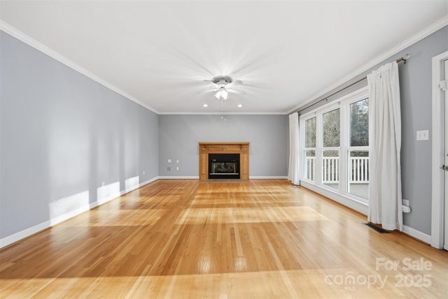 133 37th Avenue Place NW, Hickory, NC 28601